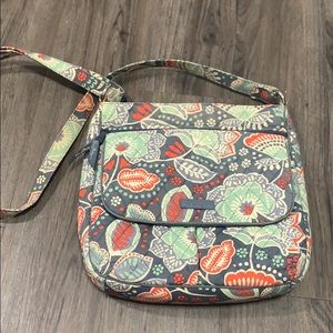 Vera Bradley Carson Mailbag